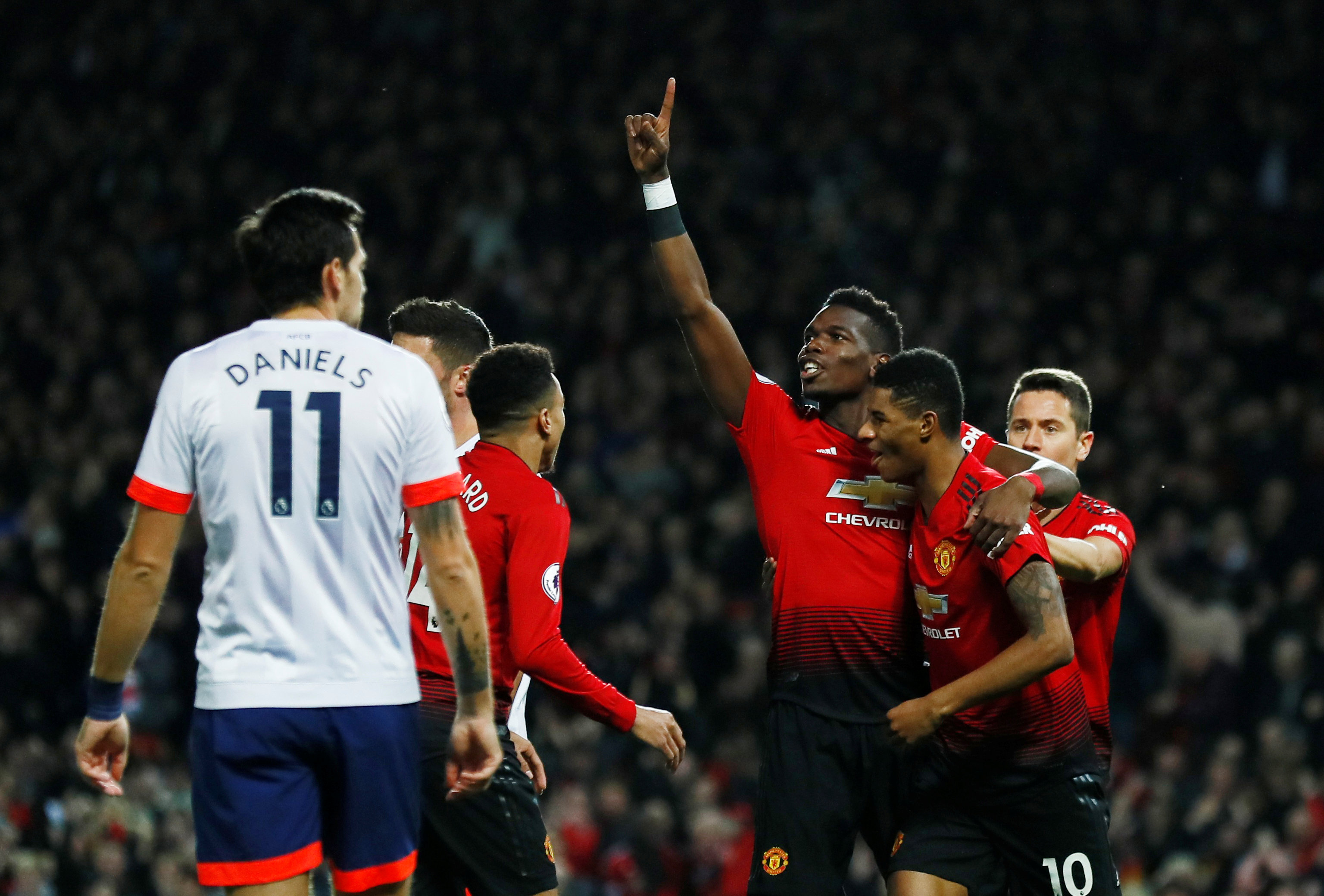 但他依然保 但他依然保